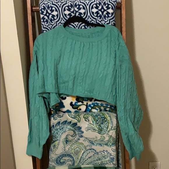 Two piece knit sweater set - Picture 2 of 4